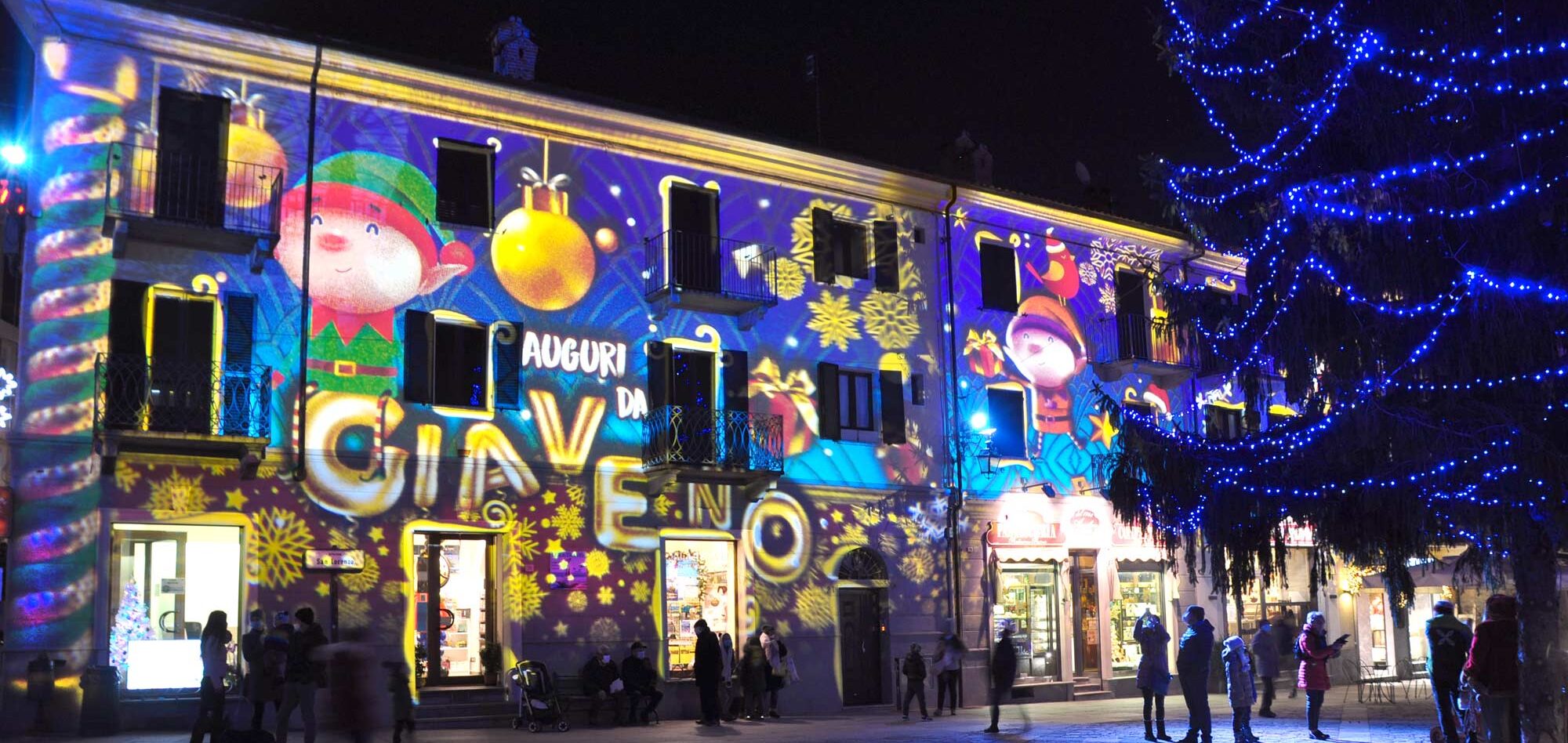 Christmas atmosphere in the city with christmas projection